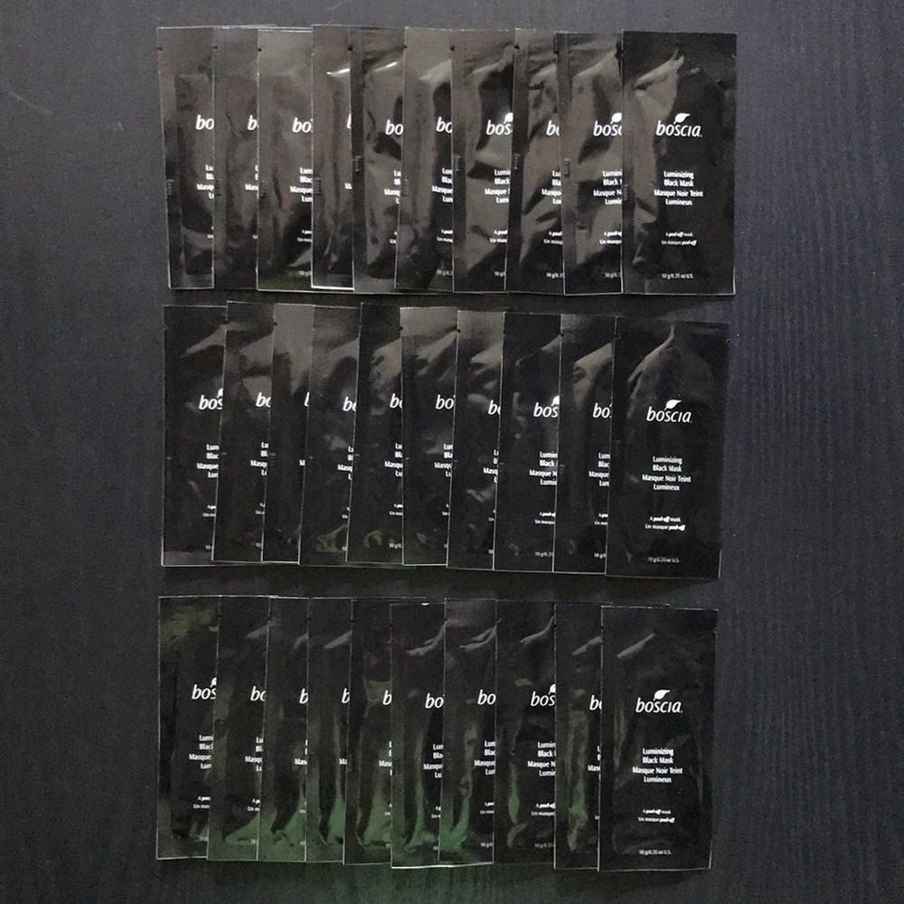 30 Boscia Luminizing Black Peel Off Mask Samples
